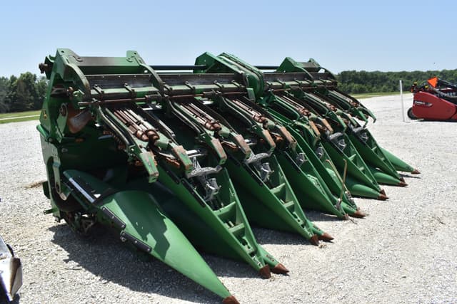 Image of John Deere 712FC equipment image 3