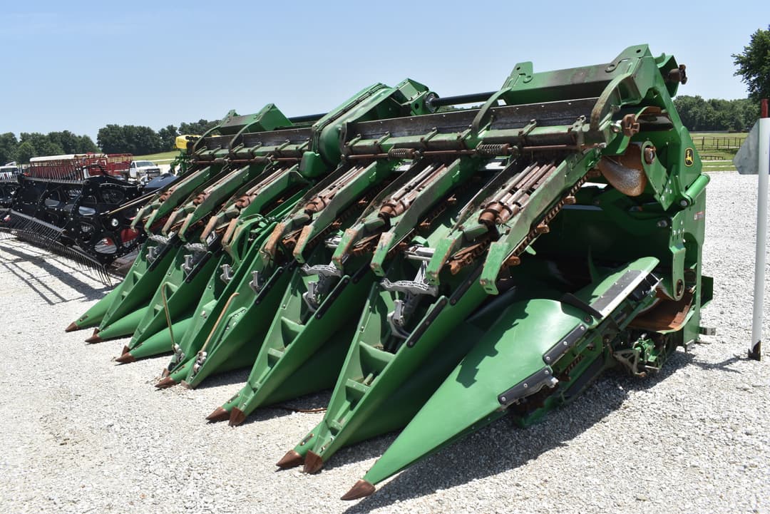 Image of John Deere 712FC Primary image