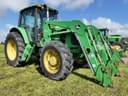 John Deere 7130 Image