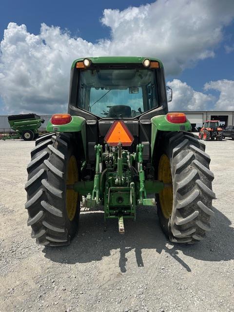 Image of John Deere 7130 equipment image 3