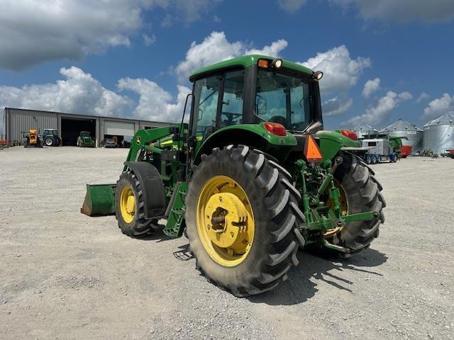 Image of John Deere 7130 equipment image 2