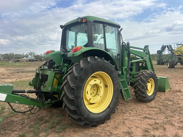 Image of John Deere 7130 equipment image 2