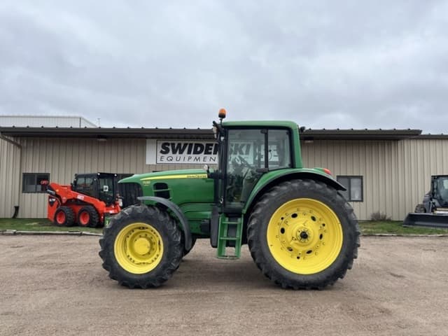 Image of John Deere 7130 equipment image 1