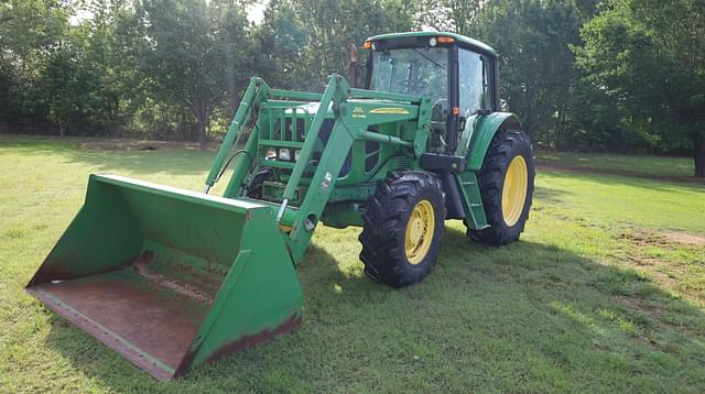 Image of John Deere 7130 equipment image 1
