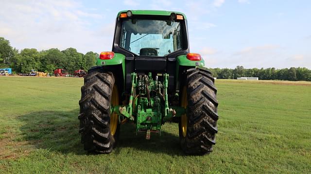 Image of John Deere 7130 equipment image 4