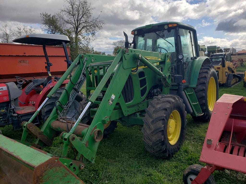 Main image John Deere 7130