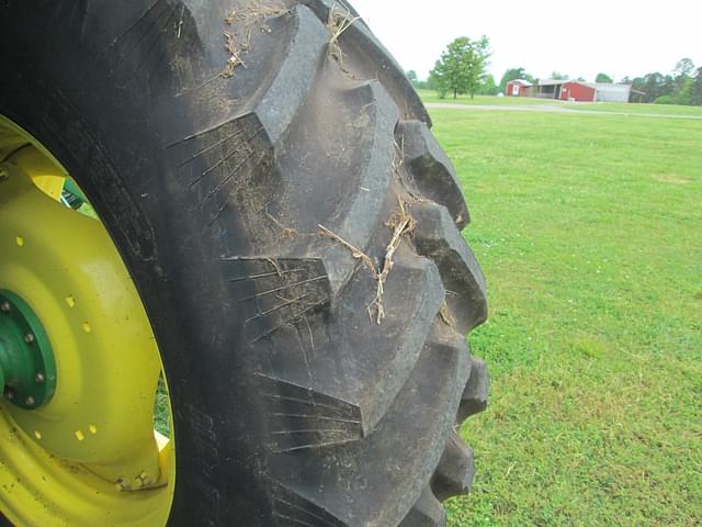 Image of John Deere 7130 equipment image 4