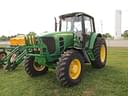 John Deere 7130 Image