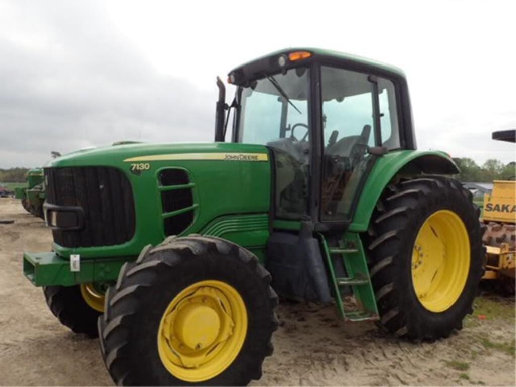 Main image John Deere 7130