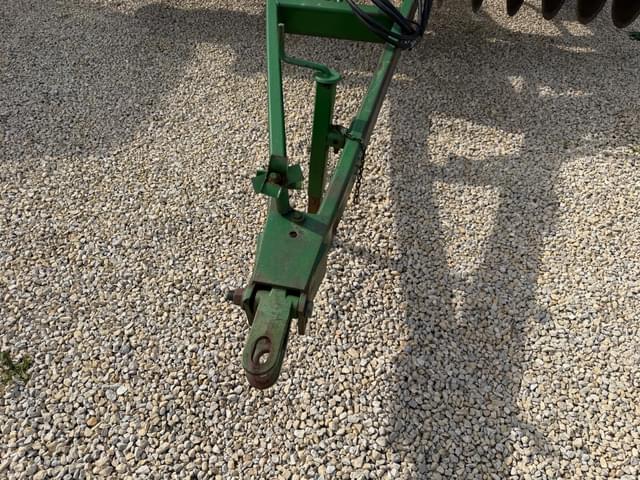 Image of John Deere 714 equipment image 2