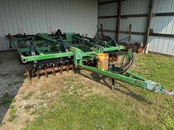 Main image John Deere 714
