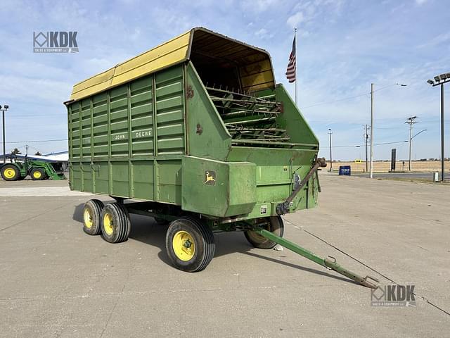 Image of John Deere 716 equipment image 2