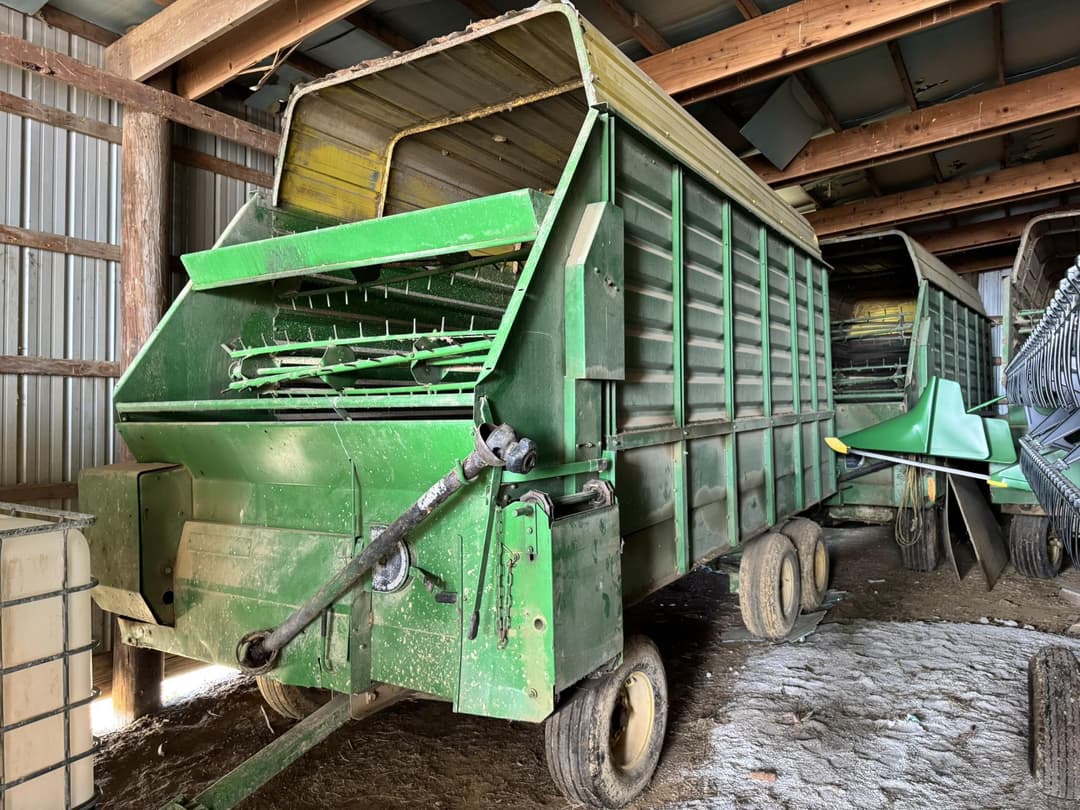 Image of John Deere 716A Primary Image