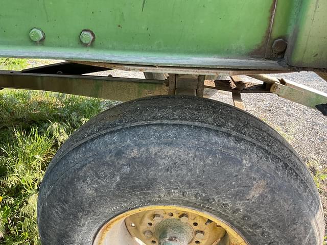 Image of John Deere 716A equipment image 4
