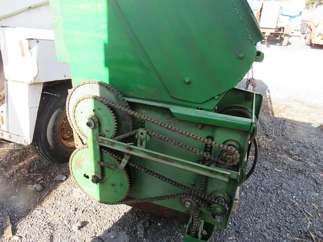 Image of John Deere 716A equipment image 2