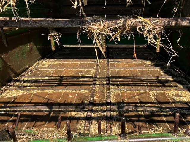 Image of John Deere 716A equipment image 4