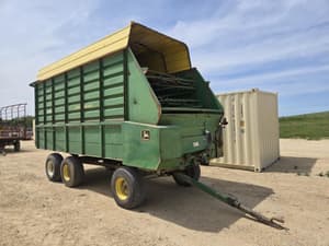 John Deere 716A Image