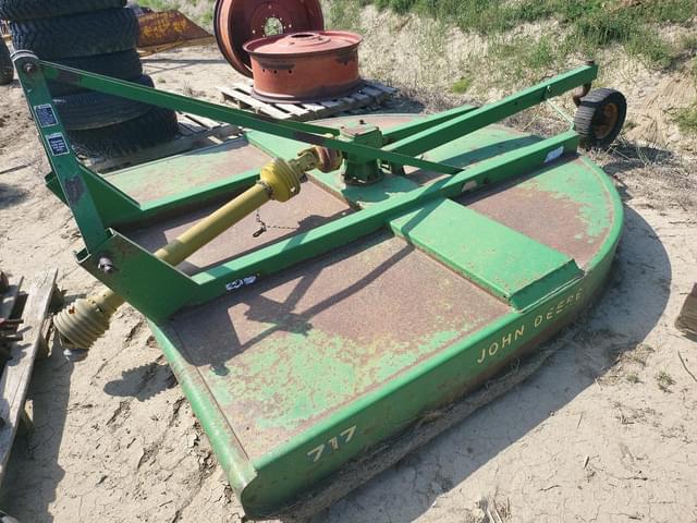 Image of John Deere 717 equipment image 1