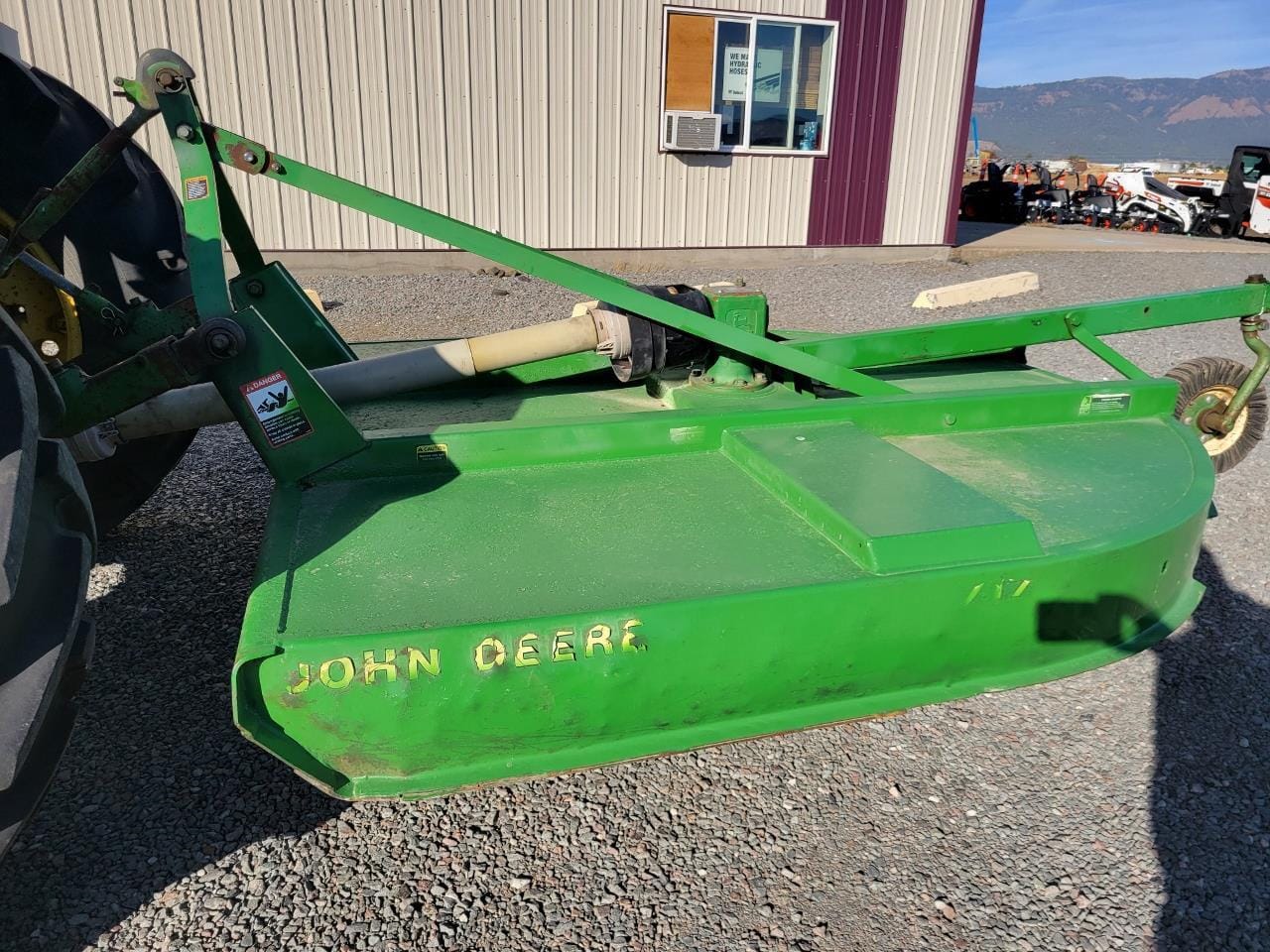John Deere 717 Equipment Image0