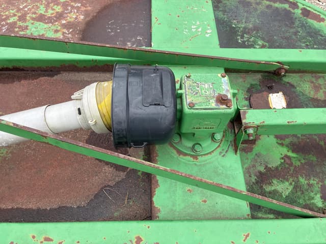 Image of John Deere 717 equipment image 2