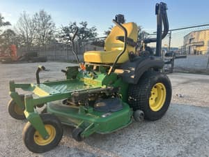 2009 John Deere 717A Image
