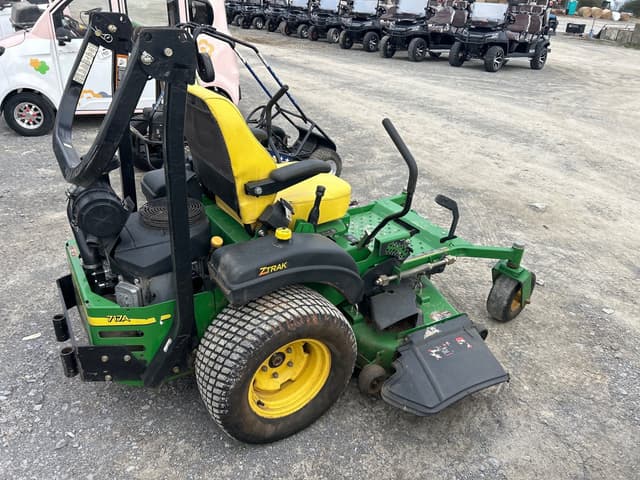 Image of John Deere 717A equipment image 3