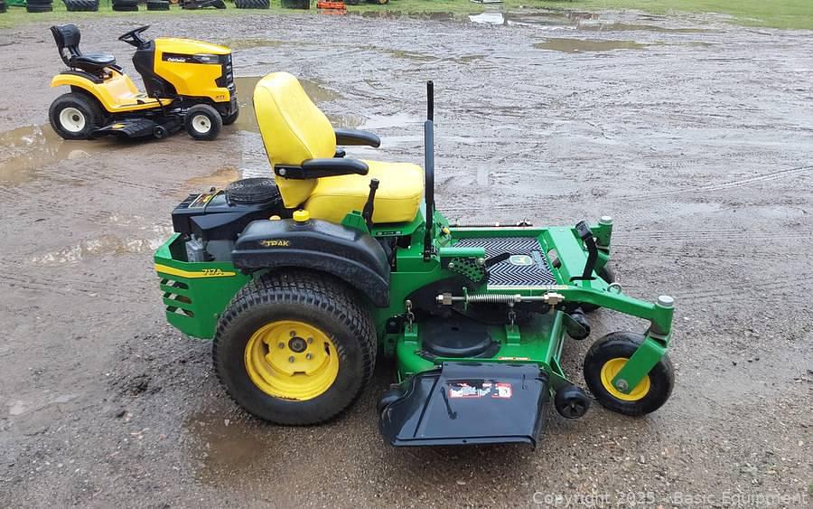 Image of John Deere 717A Primary Image
