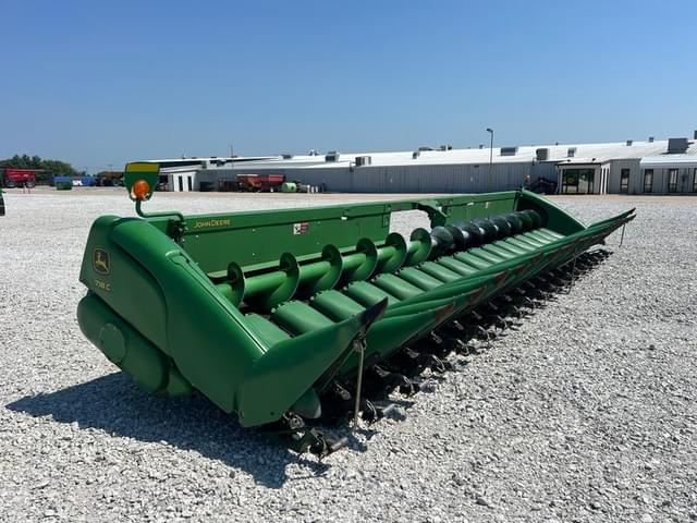 Image of John Deere 718C equipment image 1