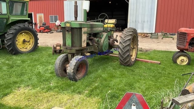 Image of John Deere 720 equipment image 1