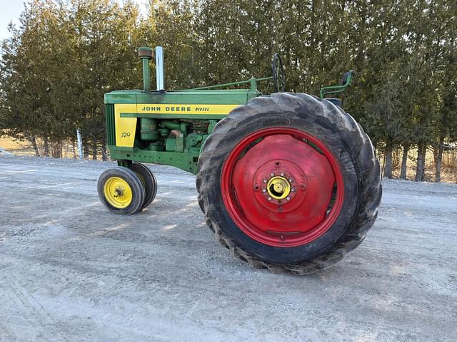 Image of John Deere 720 equipment image 1
