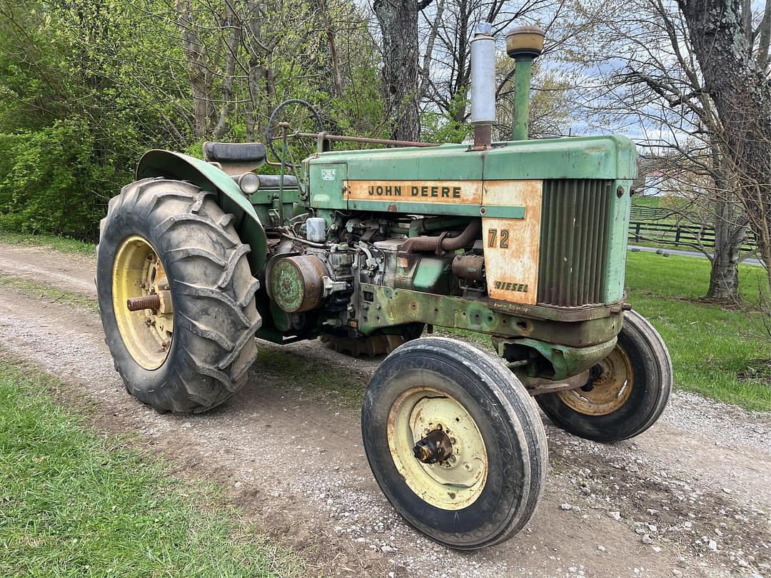 Image of John Deere 720 Primary image