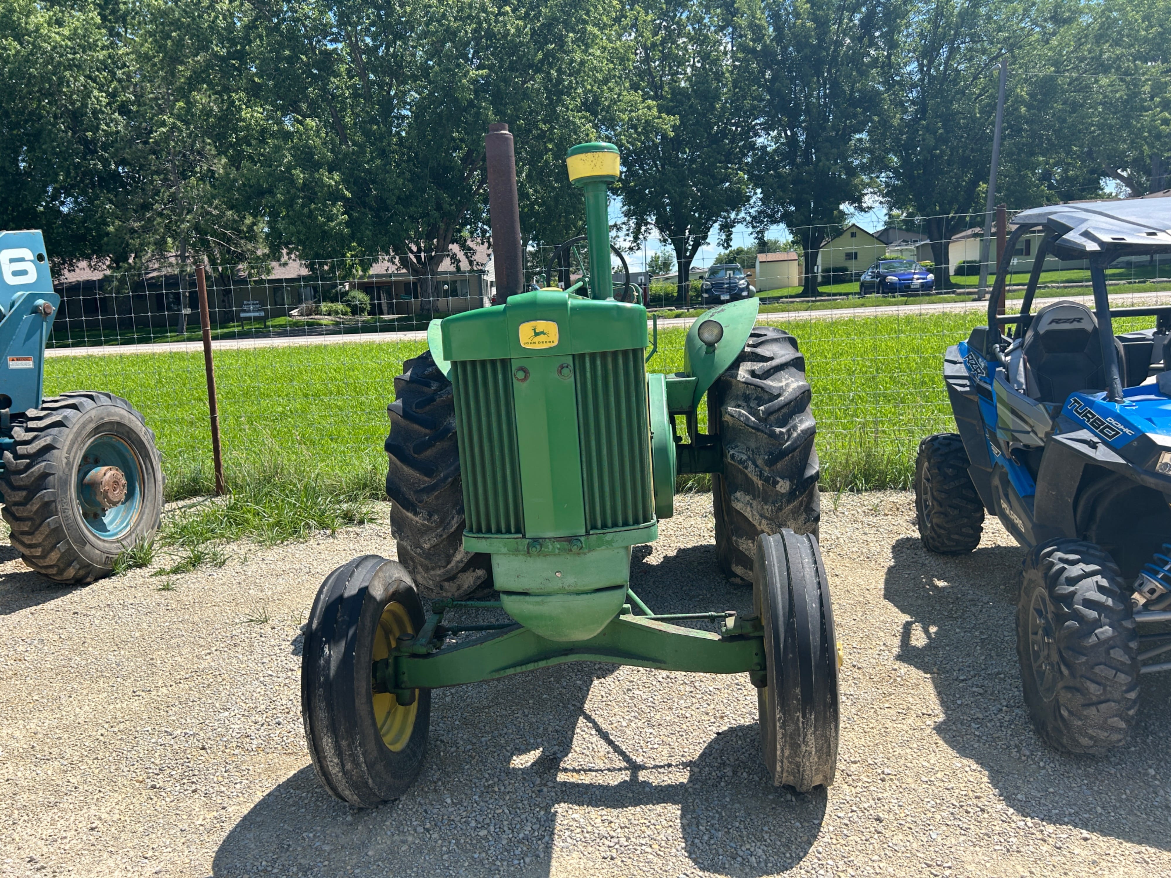 Main image John Deere 720