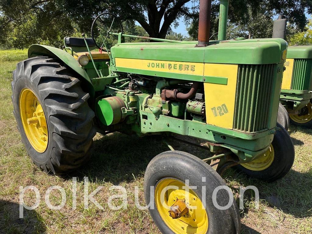 Image of John Deere 720 Primary image