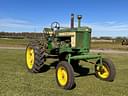 John Deere 720 Image