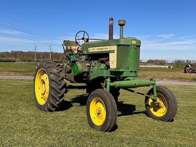 Image of John Deere 720 equipment image 1