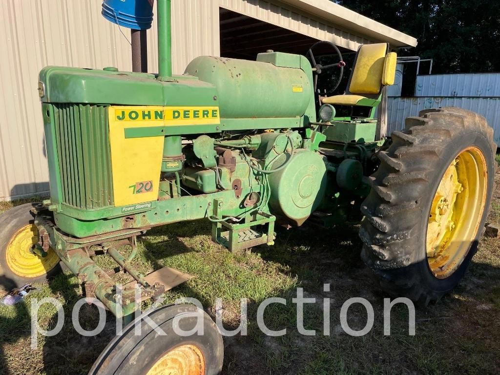 Main image John Deere 720