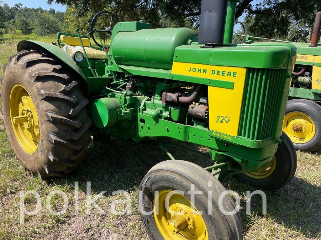 Main image John Deere 720