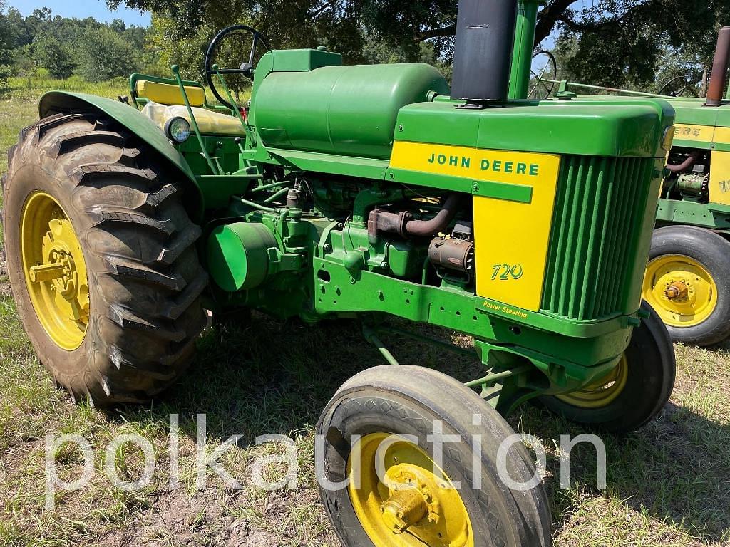 Image of John Deere 720 Primary image