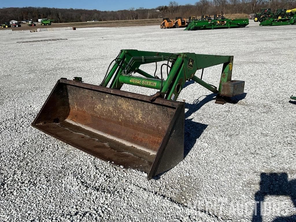 Image of John Deere 720 Primary image