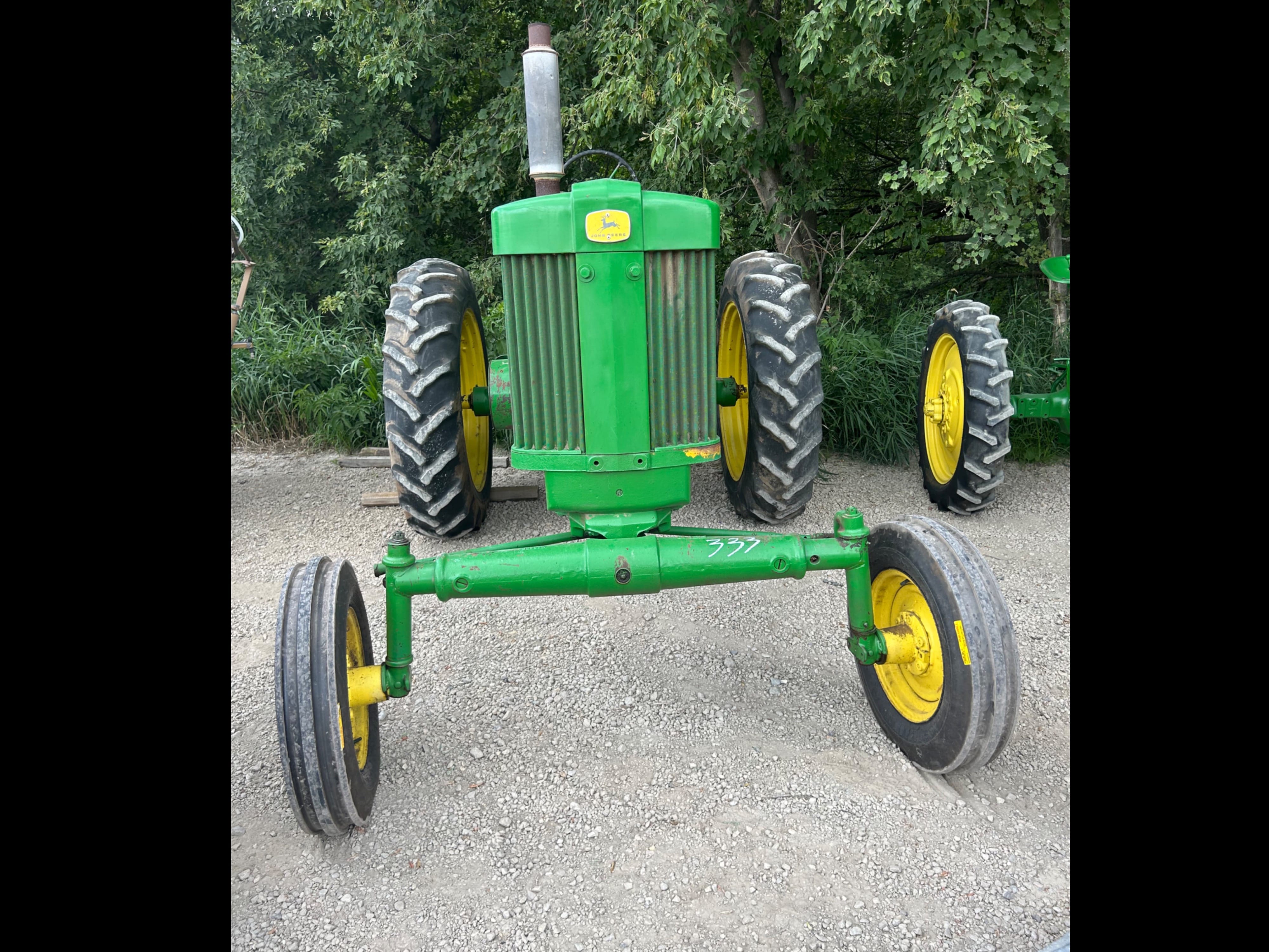 Main image John Deere 720