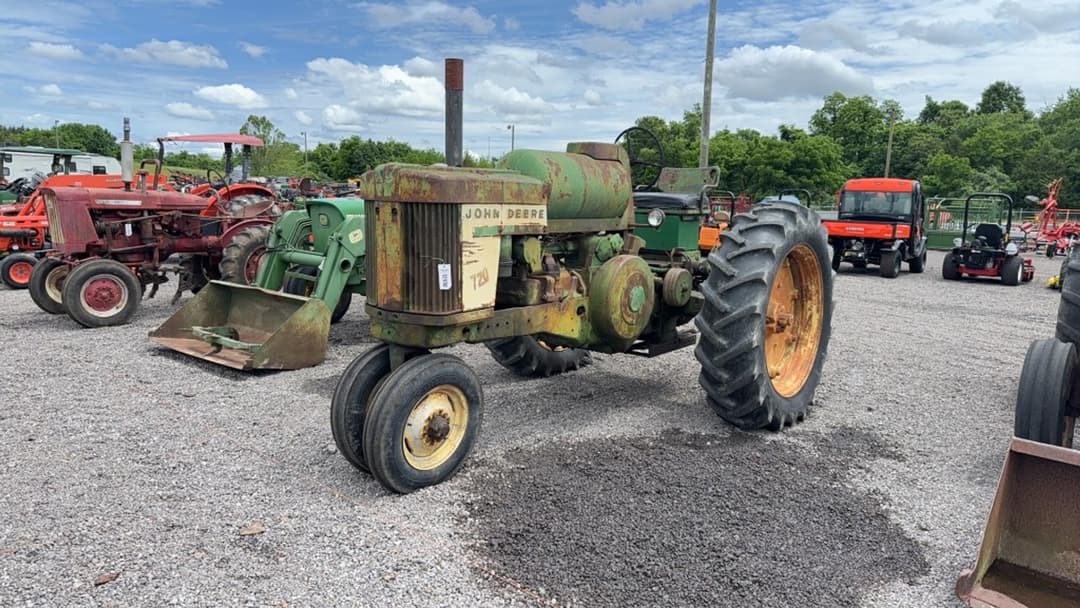 Image of John Deere 720 Primary image