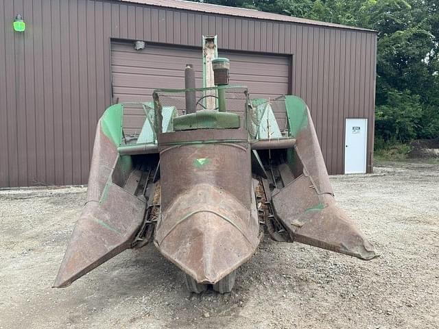 Image of John Deere 720 equipment image 2