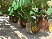 Thumbnail image John Deere 7200 18