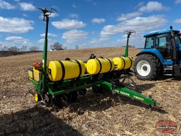 Main image John Deere 7200