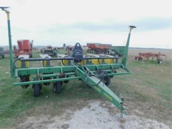 Main image John Deere 7200