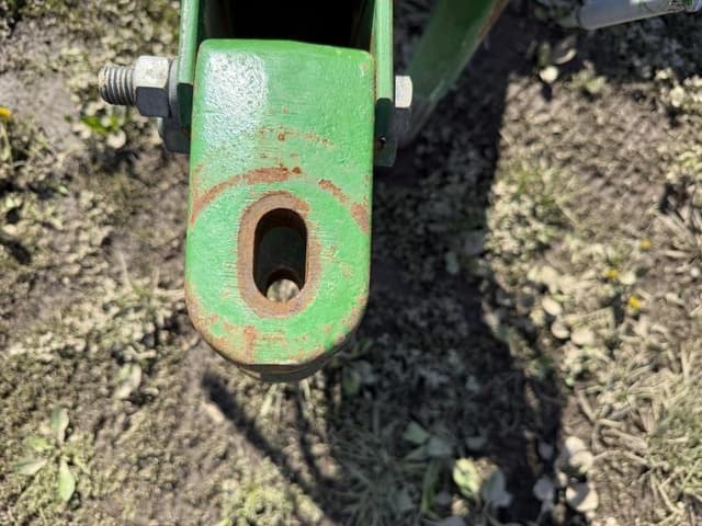 Image of John Deere 7200 equipment image 4