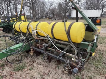 Main image John Deere 7200