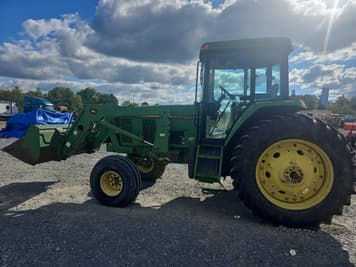 Main image John Deere 7200