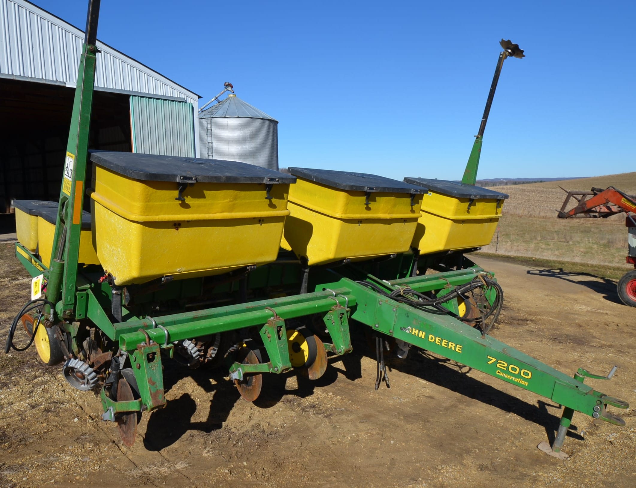 Main image John Deere 7200
