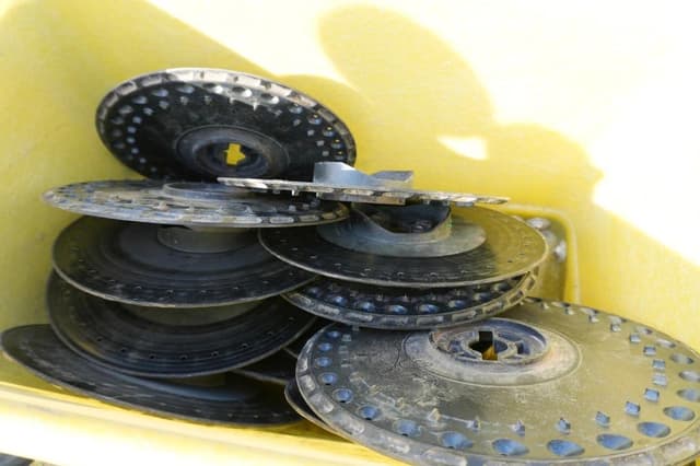 Image of John Deere 7200 equipment image 3